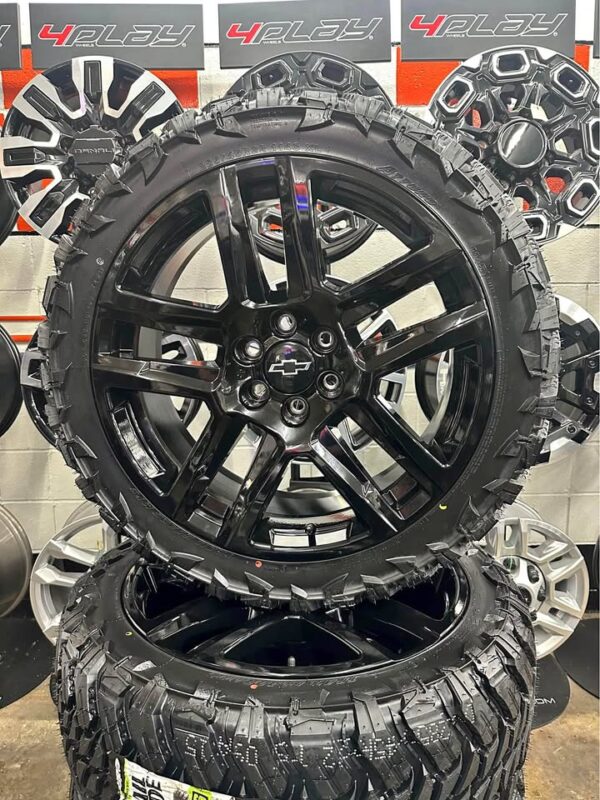 New Chevy 1500 Trail Boss 285/45 R 22 Atturo Trail Blade MTS Fit’s 88 up 6 x 139.7 Bolt Black