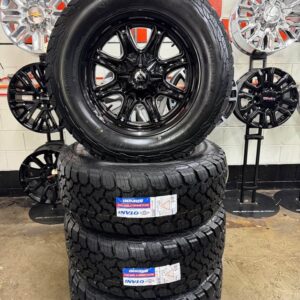 Chevy 2500 3500 GMC Fuel DarkStar 35 x 12.50R 20