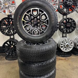 18in 6 x 135 XLT Lariat 265/70R New Ford (F150)