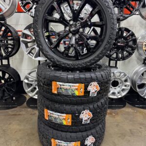 22in 6 x 135 New Ford 285/45R Expedition Navigator (F150 )